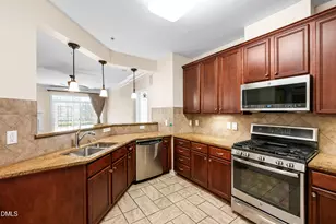 10511 Rosegate Ct, Raleigh, NC 27617 - Photo 14