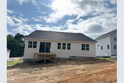 160 Golfview Avenue, Benson, NC 27504 - Photo 6