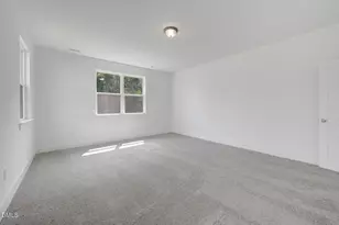 160 Golfview Ave, Benson, NC 27504 - Photo 16