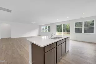 160 Golfview Ave, Benson, NC 27504 - Photo 12