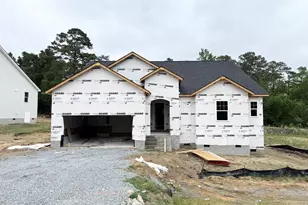 144 Golfview Ave, Benson, NC 27504 - Photo 1