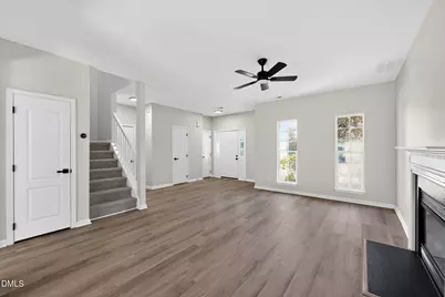 629 Hanska Way, Raleigh, NC 27610 - Photo 2