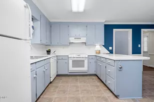 925 Pamela Ln, Rocky Mount, NC 27803 - Photo 12