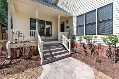 601 Latham Way, Raleigh, NC 27604 - Photo 2