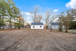 1304 S 14th St, Lillington, NC 27546 - Photo 14