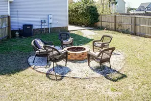 92 Essex Ct W, Sanford, NC 27332 - Photo 38