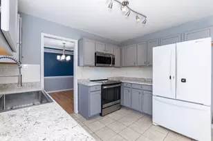 92 Essex Ct W, Sanford, NC 27332 - Photo 10