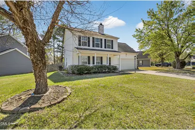 201 Tullich Way, Holly Springs, NC 27540 - Photo 2