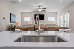 10 Heiss St, Durham, NC 27703 - Photo 8