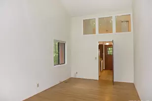 100 Barrington Hill Rd, Chapel Hill, NC 27516 - Photo 4