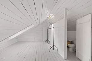 2728 Anderson Dr, Raleigh, NC 27608 - Photo 28