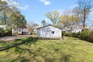 2728 Anderson Dr, Raleigh, NC 27608 - Photo 36