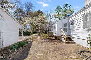 2728 Anderson Dr, Raleigh, NC 27608 - Photo 40