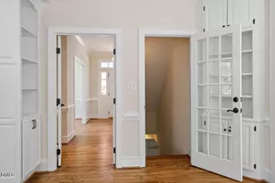 1201 Weldon Pl, Raleigh, NC 27608 - Photo 16