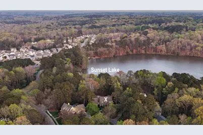 5305 Crocus Court, Holly Springs, NC 27540 - Photo 2