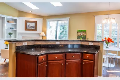 2708 Jamestown Court, Burlington, NC 27215 - Photo 12