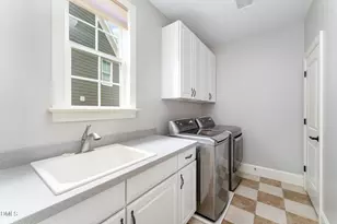 524 Summer Harvest Ct, Cary, NC 27519 - Photo 16