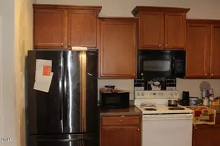 152 Fairhaven Dr, Zebulon, NC 27597 - Photo 4