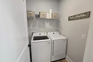 4019 Elk Crk Ln, Raleigh, NC 27612 - Photo 18