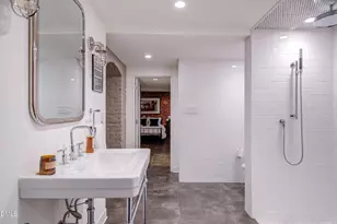 117 Hillcrest Rd, Raleigh, NC 27605 - Photo 64