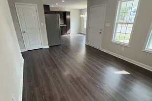 305 S Sycamore St, Fremont, NC 27830 - Photo 6