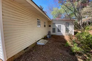 769 Newport Rd, Fayetteville, NC 28314 - Photo 6