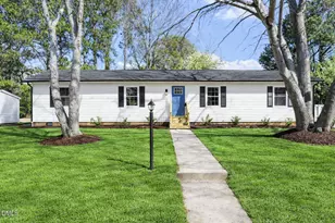 8 Bair Cir, Durham, NC 27704 - Photo 2