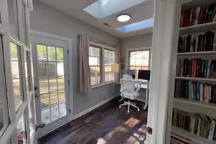 817 Chatham Ln, Raleigh, NC 27610 - Photo 18