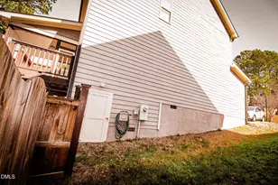 6413 Grassy Knoll Ln, Raleigh, NC 27616 - Photo 12