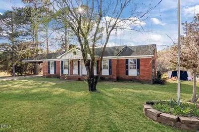 7540 Old Fairground Road, Benson, NC 27504 - Photo 2