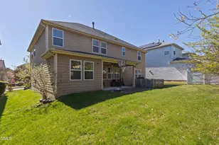 726 Pierside Dr, Cary, NC 27519 - Photo 38