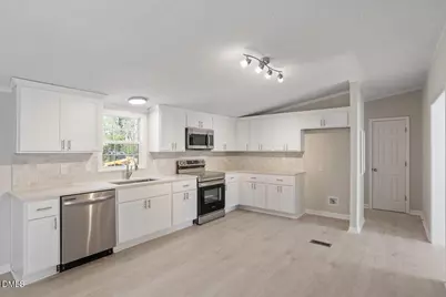 6631 Roundstone Lane, Oxford, NC 27565 - Photo 10