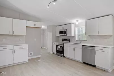 124 Decoy Drive, Pikeville, NC 27863 - Photo 8