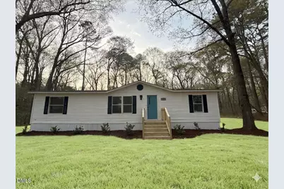 124 Decoy Drive, Pikeville, NC 27863 - Photo 1