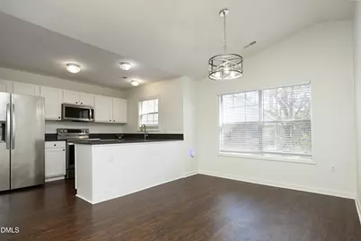 521 Renshaw Court, Cary, NC 27518 - Photo 10