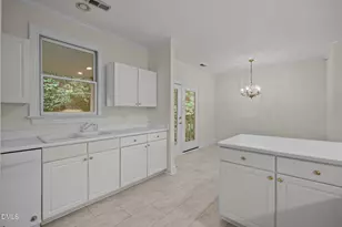 100 Edenburgh Rd, Raleigh, NC 27608 - Photo 32