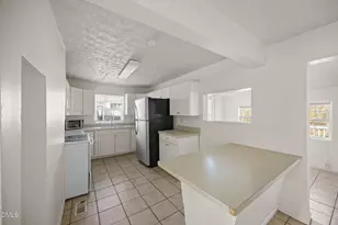 349 Harden St, Burlington, NC 27215 - Photo 8