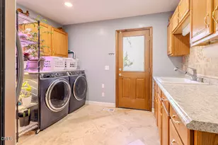 4000 Woodland Park Dr, Hillsborough, NC 27278 - Photo 40