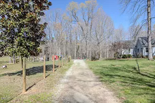 4000 Woodland Park Dr, Hillsborough, NC 27278 - Photo 50