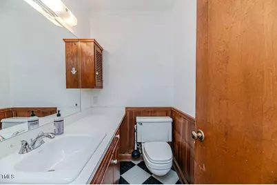 702 N Vance Street, Sanford, NC 27330 - Photo 24