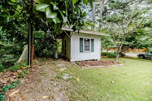 702 N Vance St, Sanford, NC 27330 - Photo 48