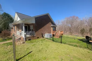 2201 Eider Ct, Graham, NC 27253 - Photo 2