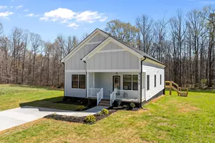 3132 Atwater Dr, Hillsborough, NC 27278 - Photo 2