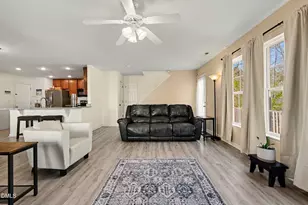 108 Trevor Ridge Dr, Holly Springs, NC 27540 - Photo 10