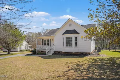 5745 Stone Crystal Drive, Fuquay Varina, NC 27526 - Photo 4