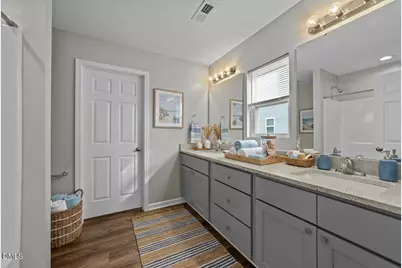 203 N Sellers Street #A&B, Selma, NC 27576 - Photo 6