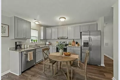 203 N Sellers Street #A&B, Selma, NC 27576 - Photo 4