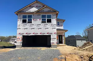 207 Drayton Hall Ln, Sanford, NC 27330 - Photo 2