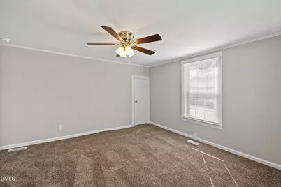 105 E I Street, Erwin, NC 28339 - Photo 32