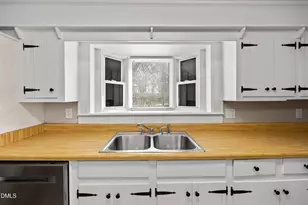 105 E I St, Erwin, NC 28339 - Photo 24